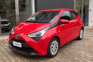 Toyota Aygo Connect 1.0 VVT-i 72 CV 5 porte X-Cool
