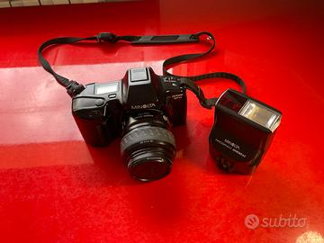 Fotocamera reflex analogica Minolta Dynax 5xi