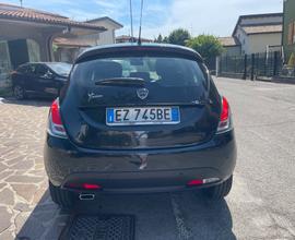 Lancia Ypsilon 1.3 MJT 16V 95 CV 5 porte S&S Gold