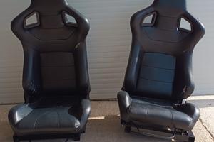 Sedili auto sportivi Recaro pelle nera con staffe 