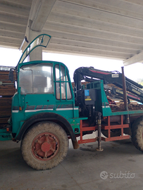 Camion forestale 6x6