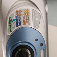 Nikon coolpix  2000