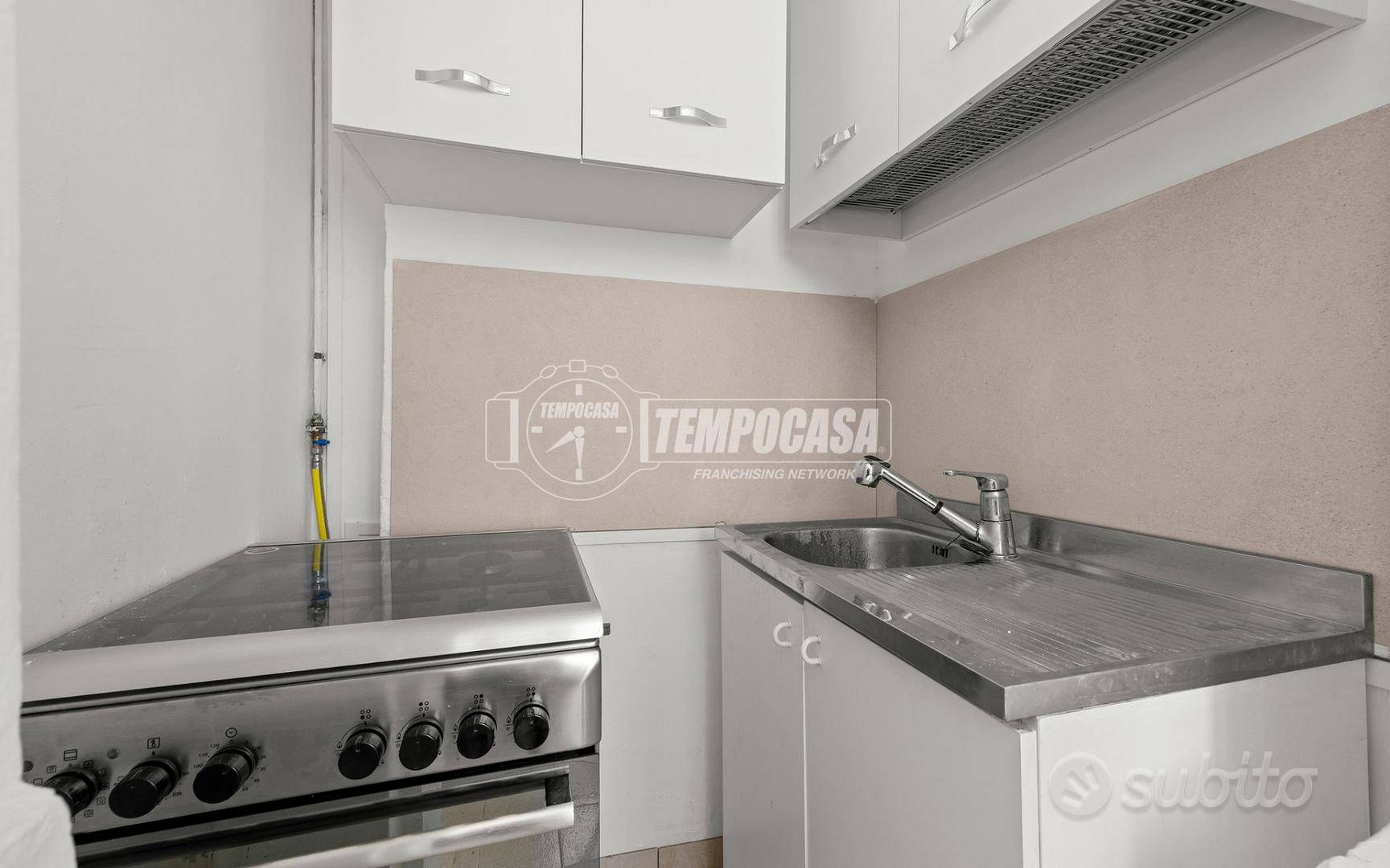 Apartment in Milano, Umbria - Molise, Municipio 4 - Vista 5