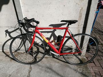 Bicicletta corsa Cinelli