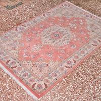 Tappeto persiano semi vecchio. anche kilim