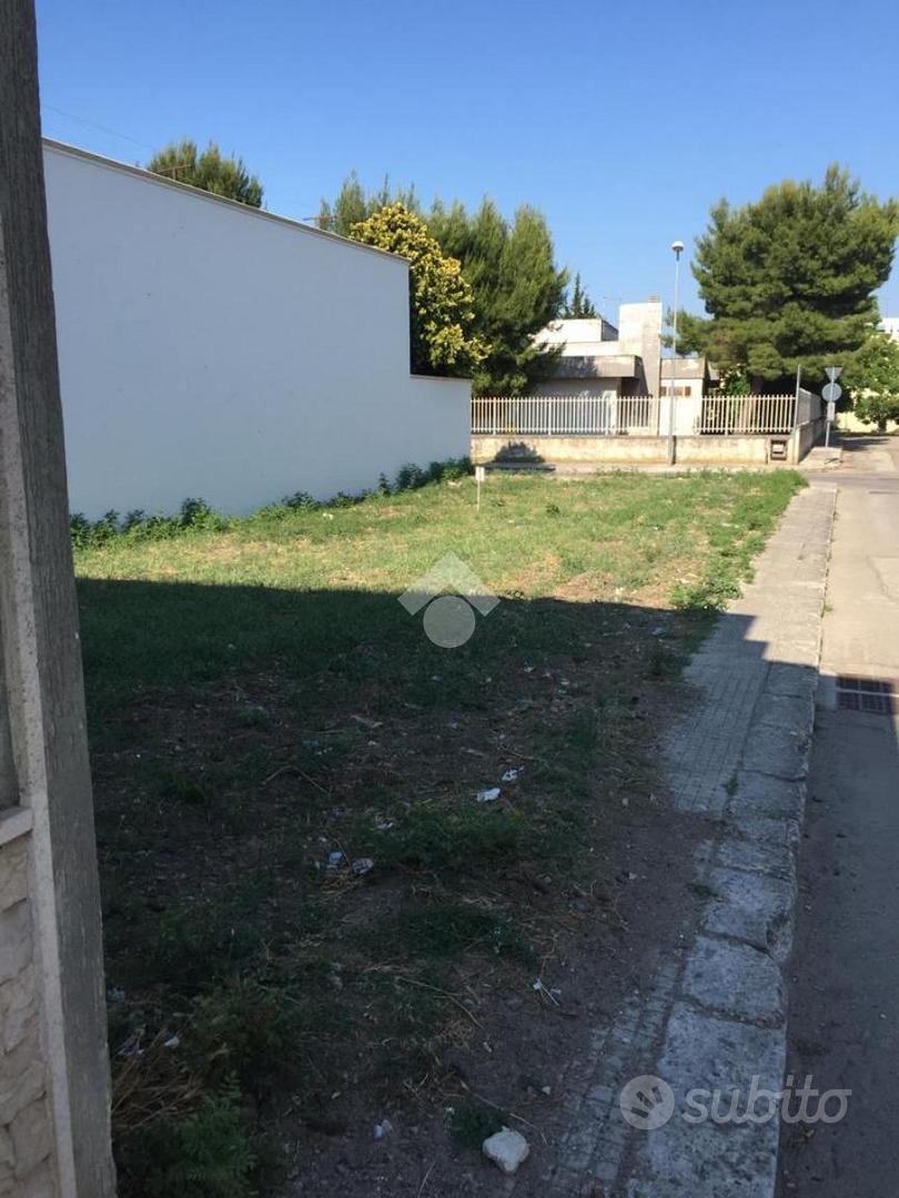TER. RESIDENZIALE A BRINDISI - Vista 2