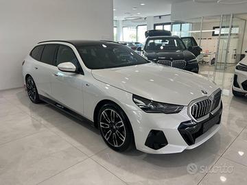 BMW 520 d 48V sDrive Touring Msport Garanzia BMW