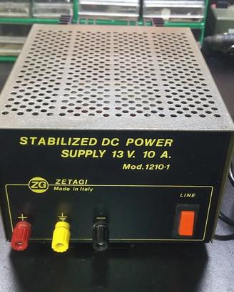 Alimentatore ZETAGI 1210-1 10A 13 v. per Radio CB