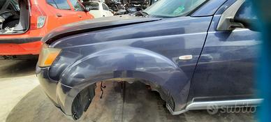 MITSUBISHI OUTLANDER 2007 - PARAFANGO SINISTRO