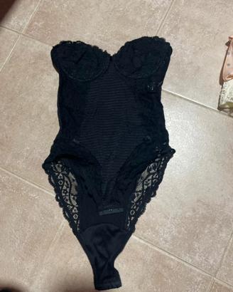 body nero in pizzo