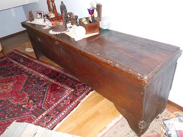 Cassapanca  lunga mt 2,30