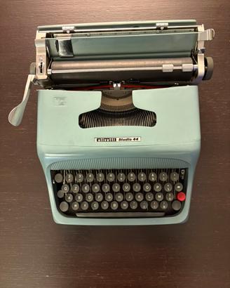 Macchina da scrivere Olivetti Studio 44