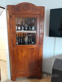 credenza angolare