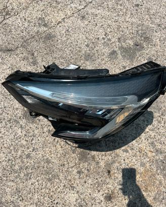 Faro sinistro Renault Clio 2020 Pure Led
