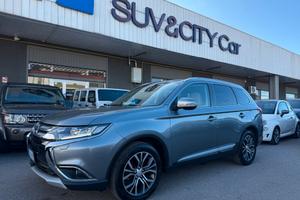 Mitsubishi Outlander 2.2 Plus awd 7 POSTI i auto