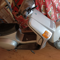 Piaggio cosa 200 vespa