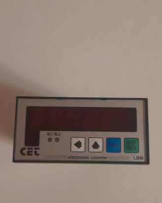 Contatore bidirezionale a due soglie 