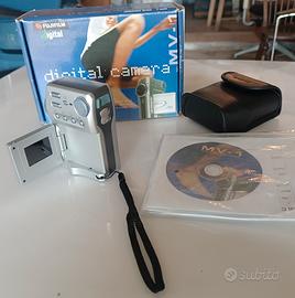 FUJI FILM MV-1 Camera Digitale (nuova)