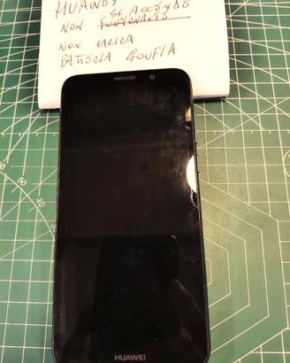 Huawei Y5-NON FUNZIONANTE-batteria gonfia