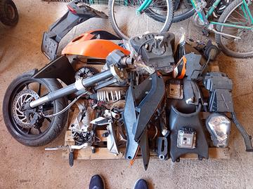 KTM 125