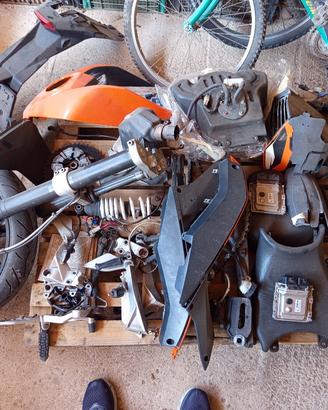 KTM 125