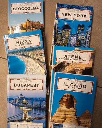Collana completa 30 volumi guide viaggi turistiche