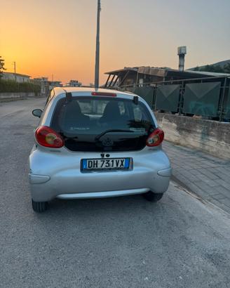 Toyota aygo 2007 automatico