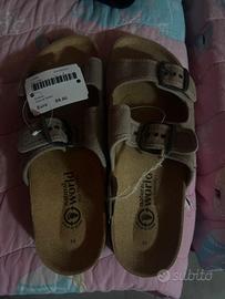 Sandali natural world