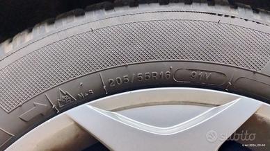 gomme 4 stagioni 