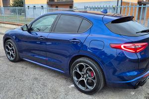 Alfa Romeo Stelvio AT8 Veloce Q4
