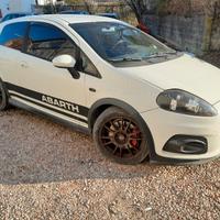 Grande Punto Abarth 