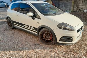 Grande Punto Abarth 