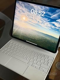 IPAD PRO 12.9 SESTA GENERAZIONE+MAGIC KEY