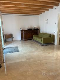 Porzione di casa di testa a roncade