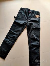 Pantaloni nuovi U POWER