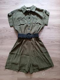 Tuta corta, Motivi, tg S. 