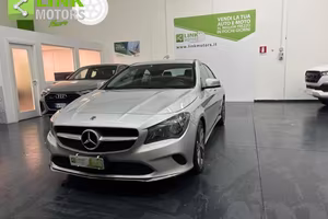 MERCEDES-BENZ CLA 200 d Automatic Sport
