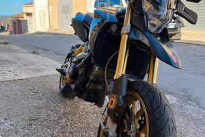 Aprilia Dorso Duro 750