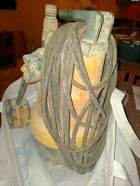 pompa a immersione 220v