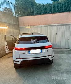 Range Rover Evoque R-Dynamic