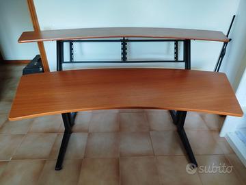 Scrivania produzione musicale Quik Lok Z/630 CY