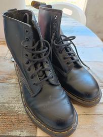 Dr. martens