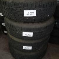 A22 - Pneumatici 205/70R15 + cerchi Jeep