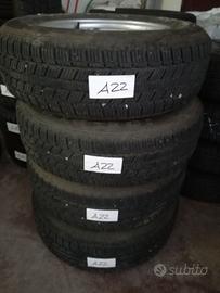 A22 - Pneumatici 205/70R15 + cerchi Jeep