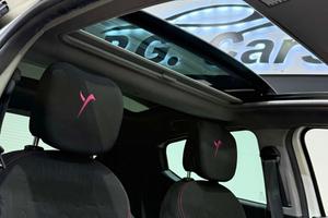 Lancia Ypsilon 1.2 69 CV london Paris
