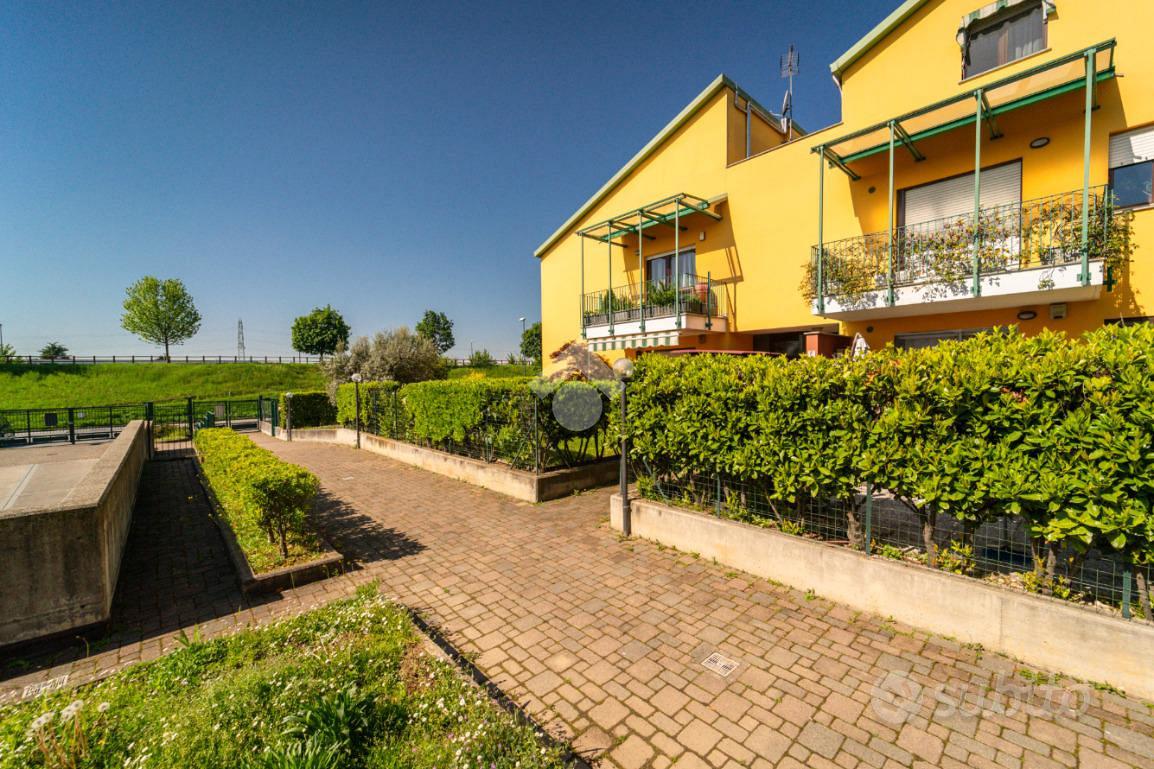 Apartment in Grugliasco, Torino - Vista 4