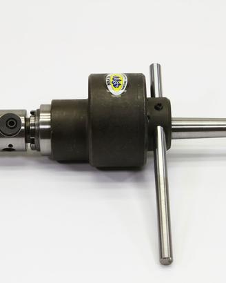 Maschiatore a frizione FLYNN CM2 – da M3 a M10