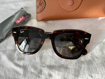 Occhiali da sole Ray-Ban nuovi
