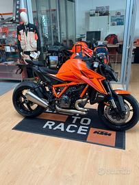 KTM 1390 SUPER DUKE R EVO