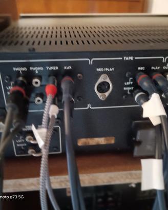 amplificatore più piastra cassette.